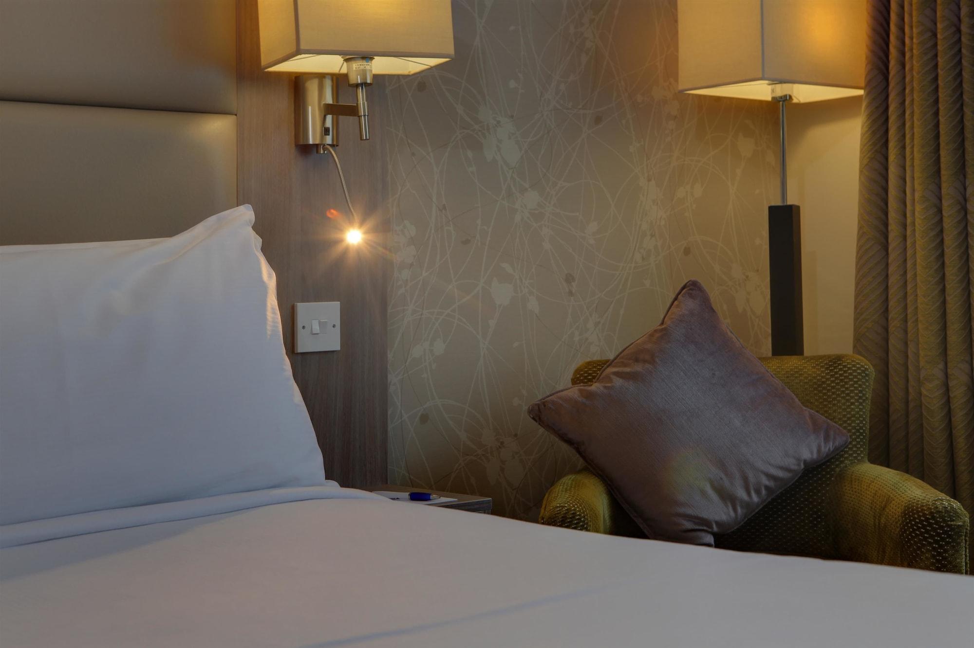 Best Western Pontypool Metro Hotel Екстериор снимка
