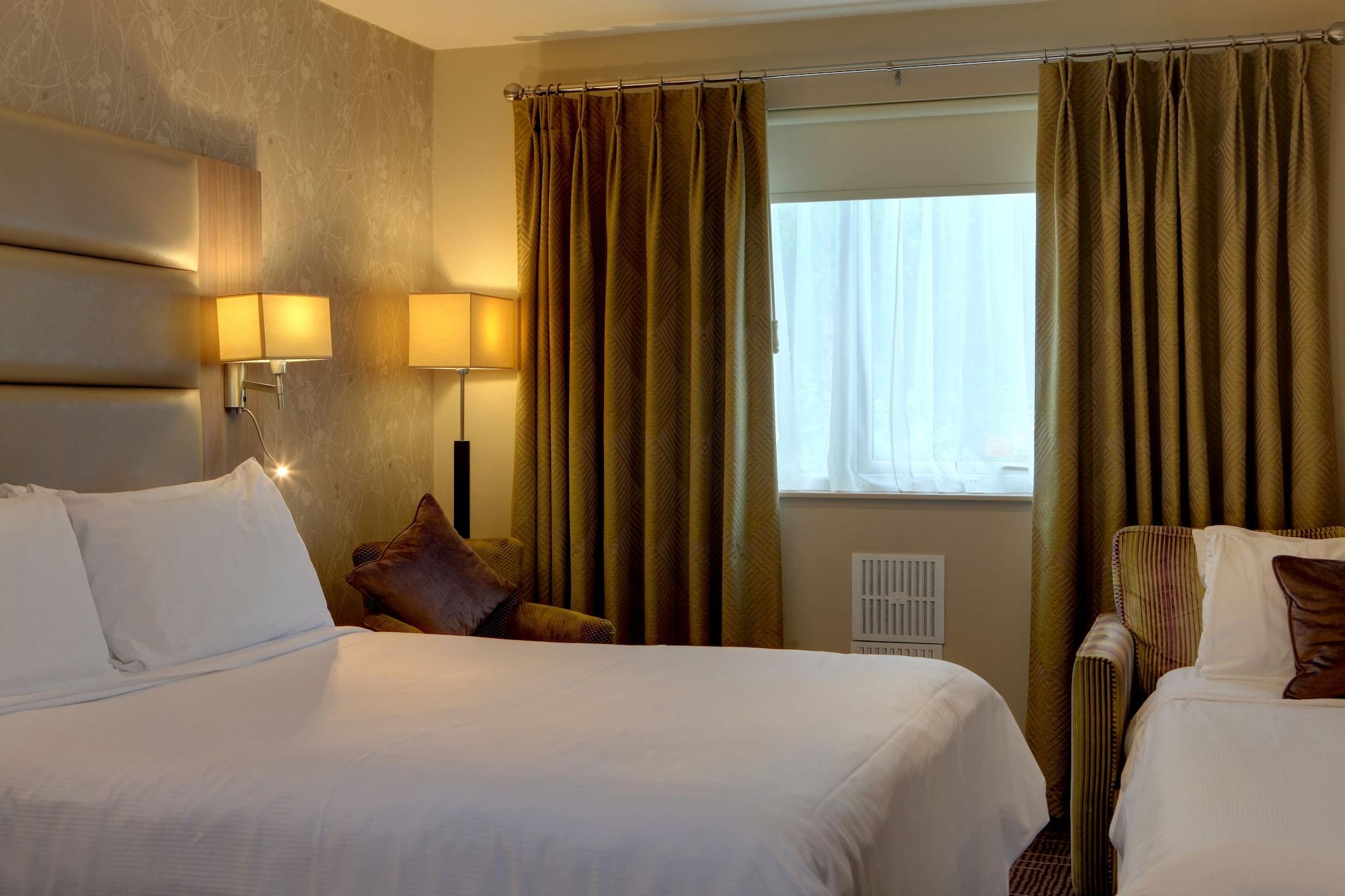 Best Western Pontypool Metro Hotel Екстериор снимка