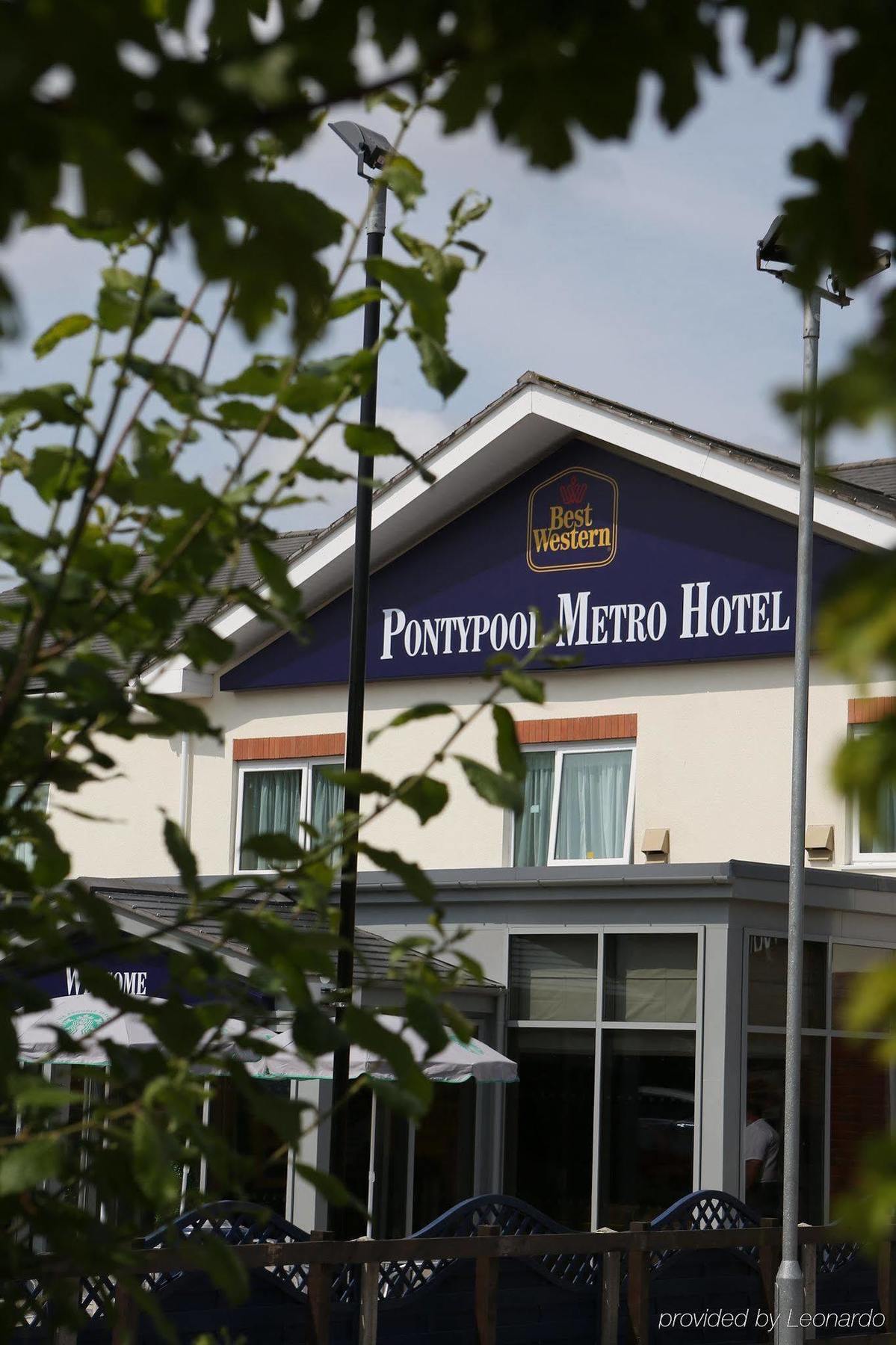 Best Western Pontypool Metro Hotel Екстериор снимка